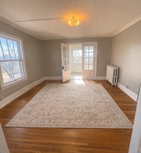 Building Photo - 609 Wellington Ct