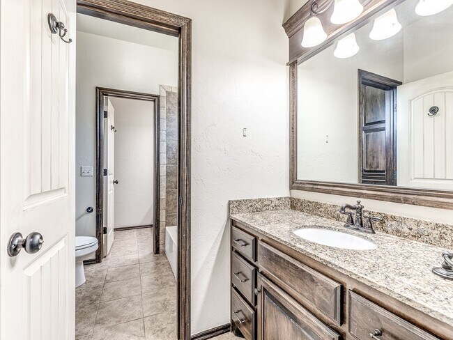 Building Photo - Luxury Rental Home in Edmond Schools + Community Pool
