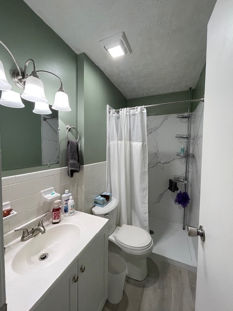 Building Photo - 4860 Sparrow Dr