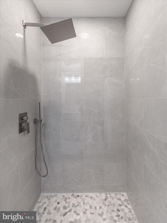 Building Photo - 672 N 19th St