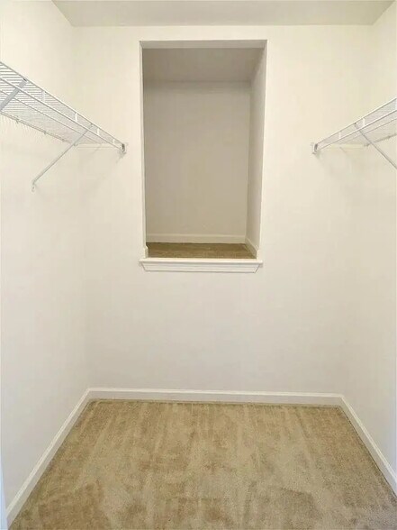 Building Photo - 149 Cedarwood Dr