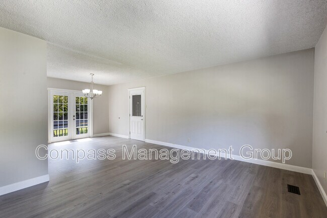 Building Photo - 1505 Aldenwood Ln