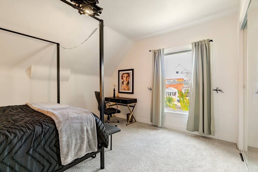 Building Photo - 1155 Josephine St