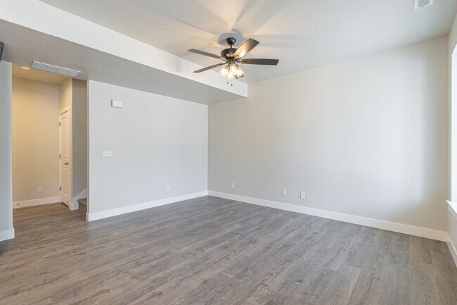 Building Photo - 2205 S 1120 W