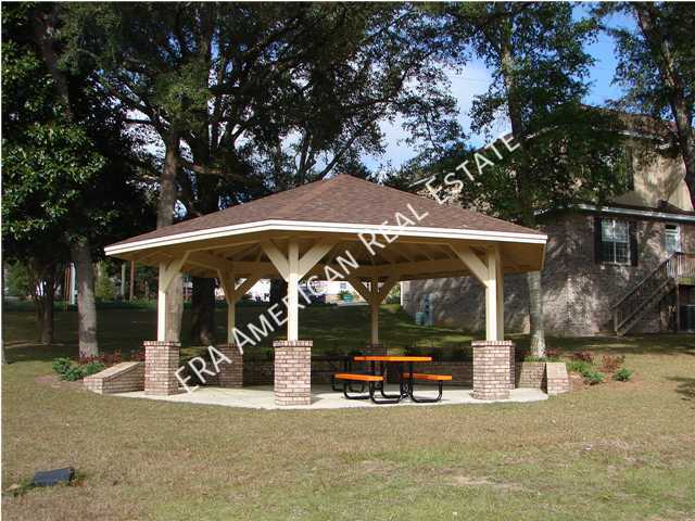 Building Photo - 123 Big Oaks Ln