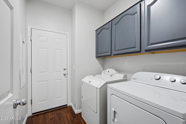 Building Photo - 34634 N Appaloosa Way