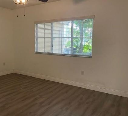 Building Photo - 2439 Centergate Dr