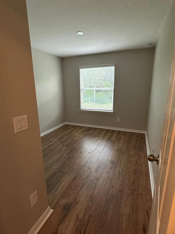 Building Photo - 3588 Brighton Park Cir