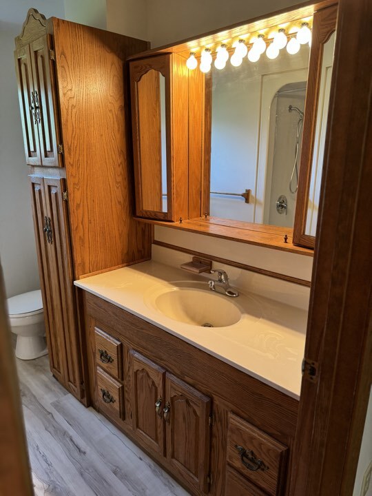 Guest Bathroom - 7255 Gomer Rd