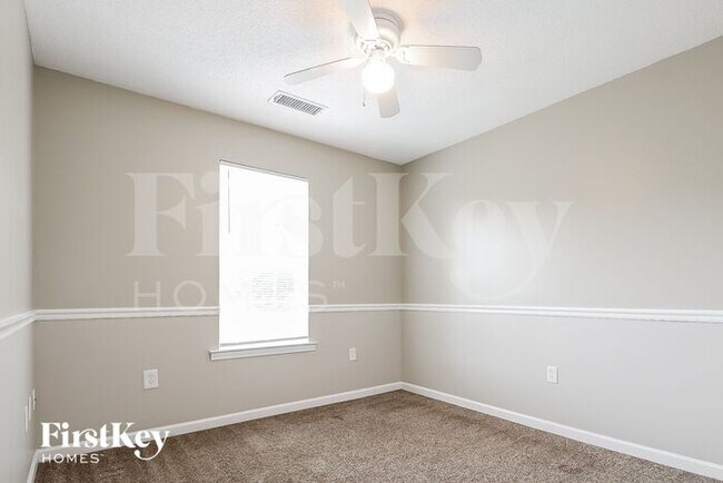 Building Photo - 234 Oxford Dr