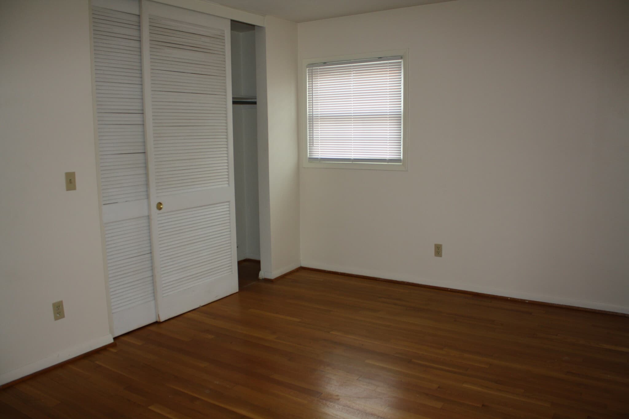 MBR - 1615 W Main St