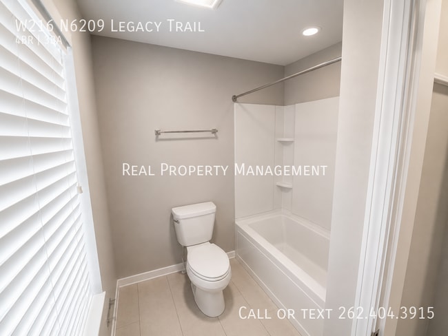 Building Photo - W216 N6209 Legacy Trail-