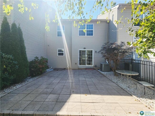 Building Photo - 254 Blue Sage Dr