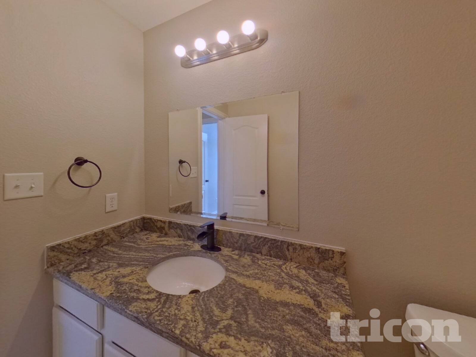 Building Photo - 108 Parkwood Ct