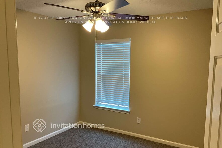 Building Photo - 407 Windstone Trail