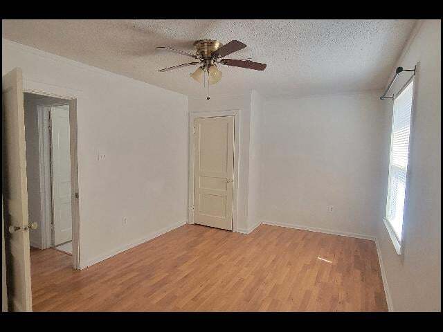 Building Photo - 1705 Lilac Cir