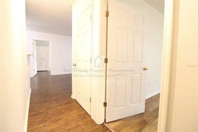 Building Photo - 4348 S Kirkman Rd