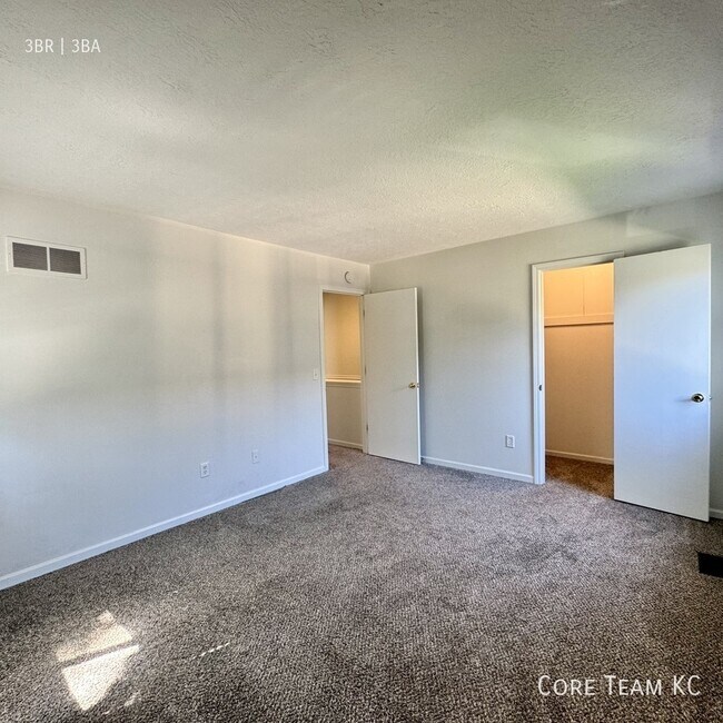Building Photo - 4420 Jarboe St