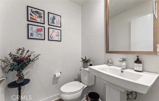 Building Photo - 215 Elm Ave