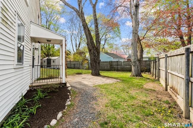 Building Photo - 224 Melville Dr