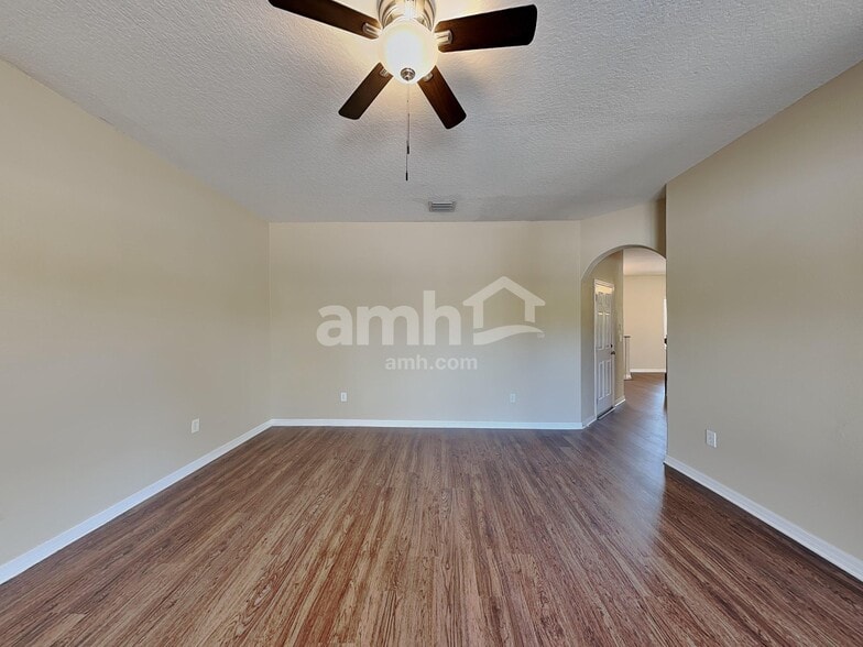 Building Photo - 13011 Avalon Crest Ct