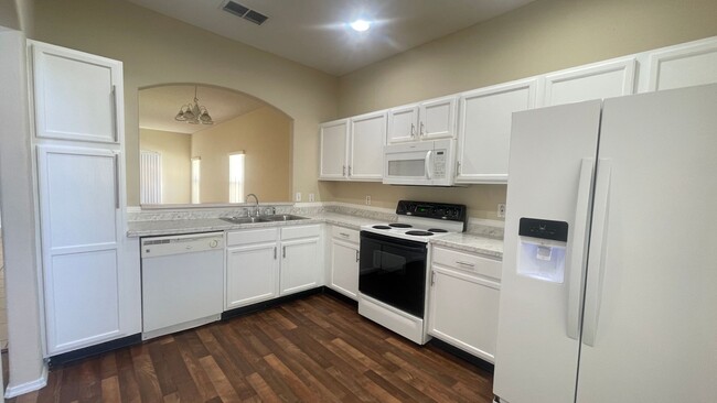 Building Photo - Meadow Creek-1834 Meadow Pond Way Orlando,...