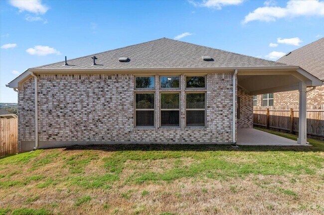 Building Photo - 1429 Cole Ests Dr