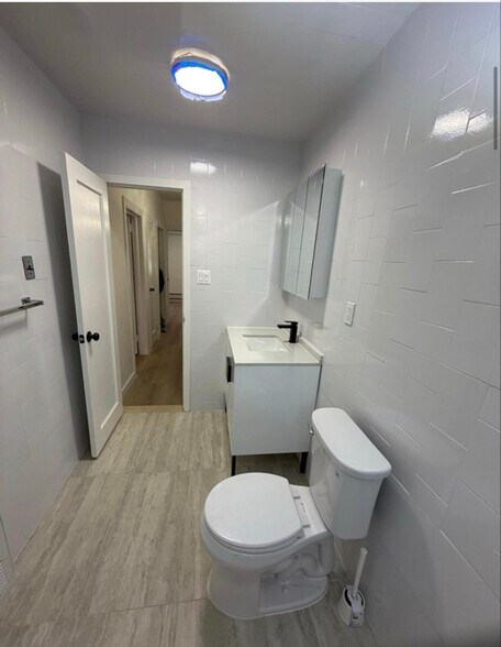 Building Photo - 62-55 80th St