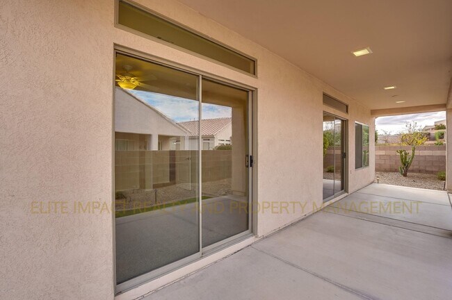 Building Photo - 316 W Sunrise Vista Dr