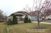 Building Photo - 1417 S 2nd Ave