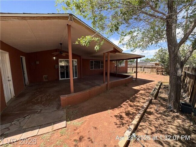 Building Photo - Charming Single-Story Home with Granite Kitchen & No HOA