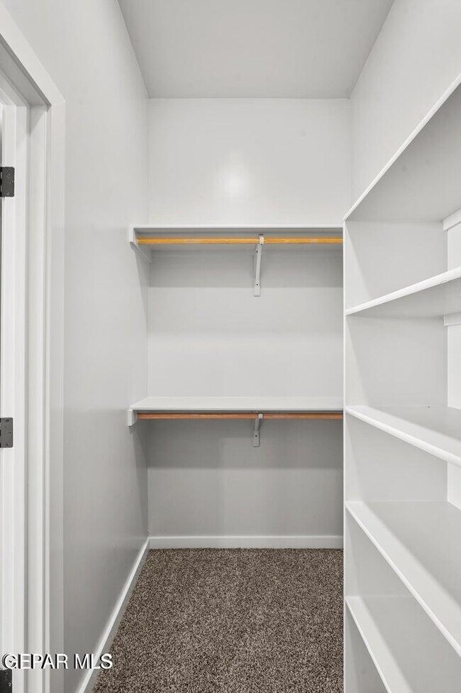 Building Photo - 7305 Cimarron Rim Dr