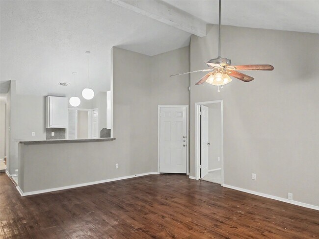Building Photo - 22511 Braken Manor Ln