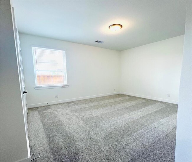 Building Photo - 27223 Lombard Wood Dr