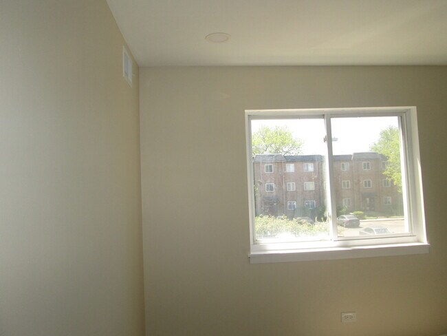Building Photo - 920 Casey Ct