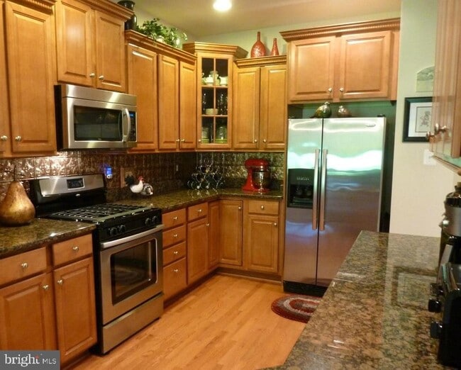 Building Photo - 333 Caldwell Terrace SE