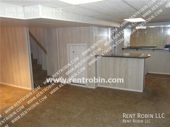 Building Photo - 606 W 86th Terrace