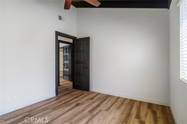 Building Photo - 313 Diamond