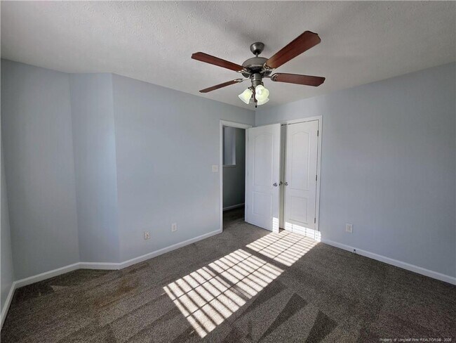 Building Photo - 2604 Daniel Boone Ln