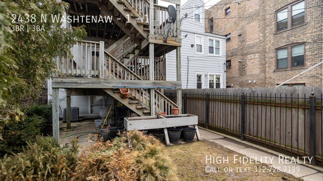 Building Photo - 2438 N Washtenaw Ave