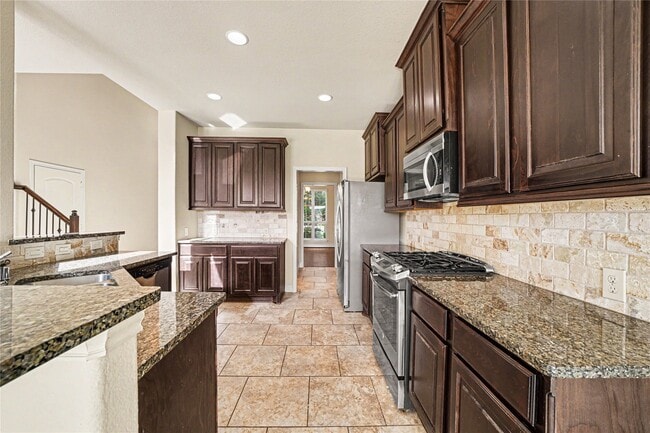 Building Photo - 2310 Falcon Brook Dr