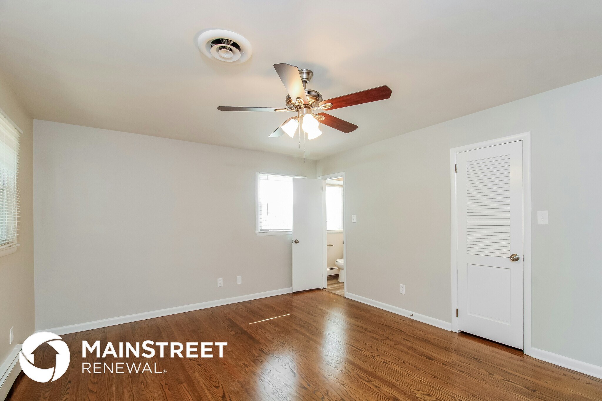 Building Photo - 501 Florham Dr