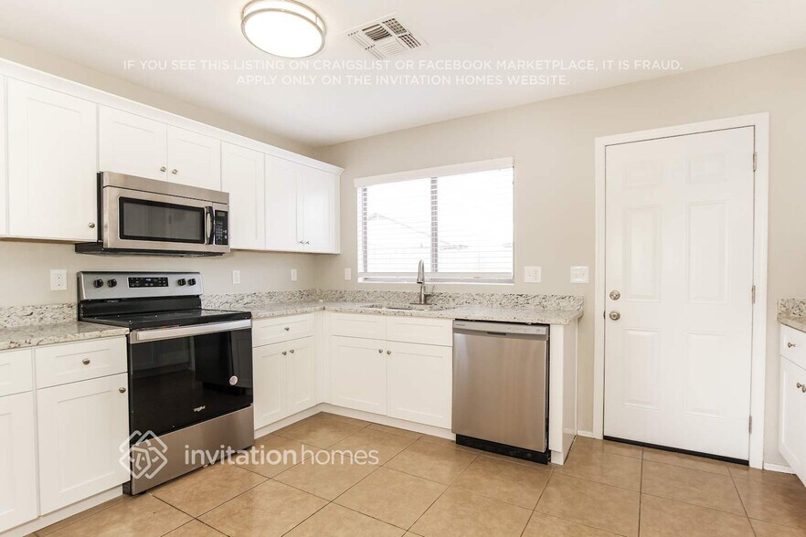 Building Photo - 8610 W Eva St