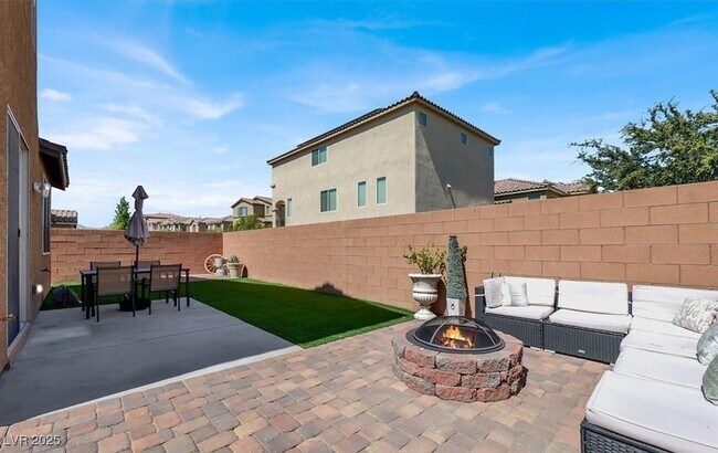 Building Photo - 7576 Sandwich Bay Ct