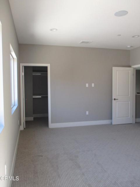 Building Photo - 21028 E Cypress St