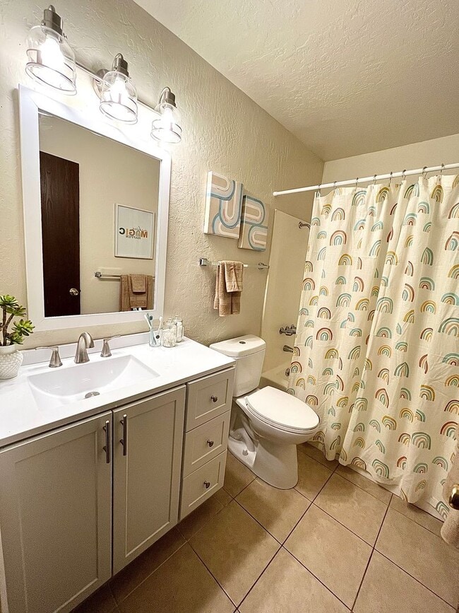 Interior Photo - **Pre-Leasing For Summer 2026** Newly Remodeled Unit 3 Bedroom Units