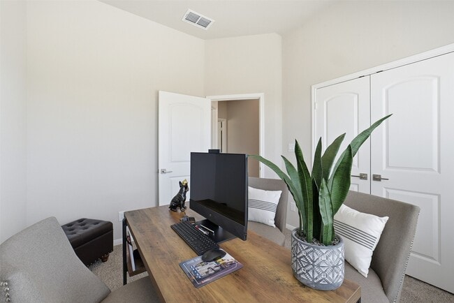 Building Photo - 6618 Nichols Lndg