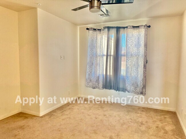 Building Photo - 4 Bedroom Home with Solar Panels and EV Ch...