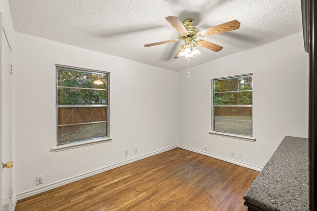 Building Photo - Charming Home with Expansive Backyard on a...