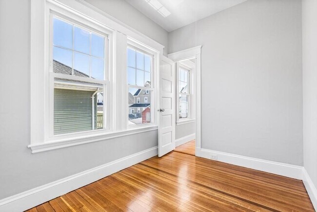 Building Photo - 267-269 Farrington St